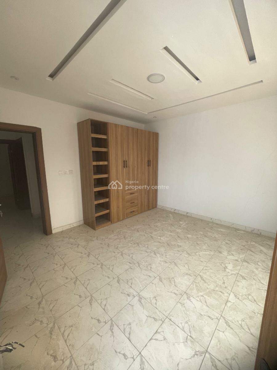 Standard and Beautiful 3 Bedroom Duplex, Ajah, Lagos, Terraced Duplex for Sale