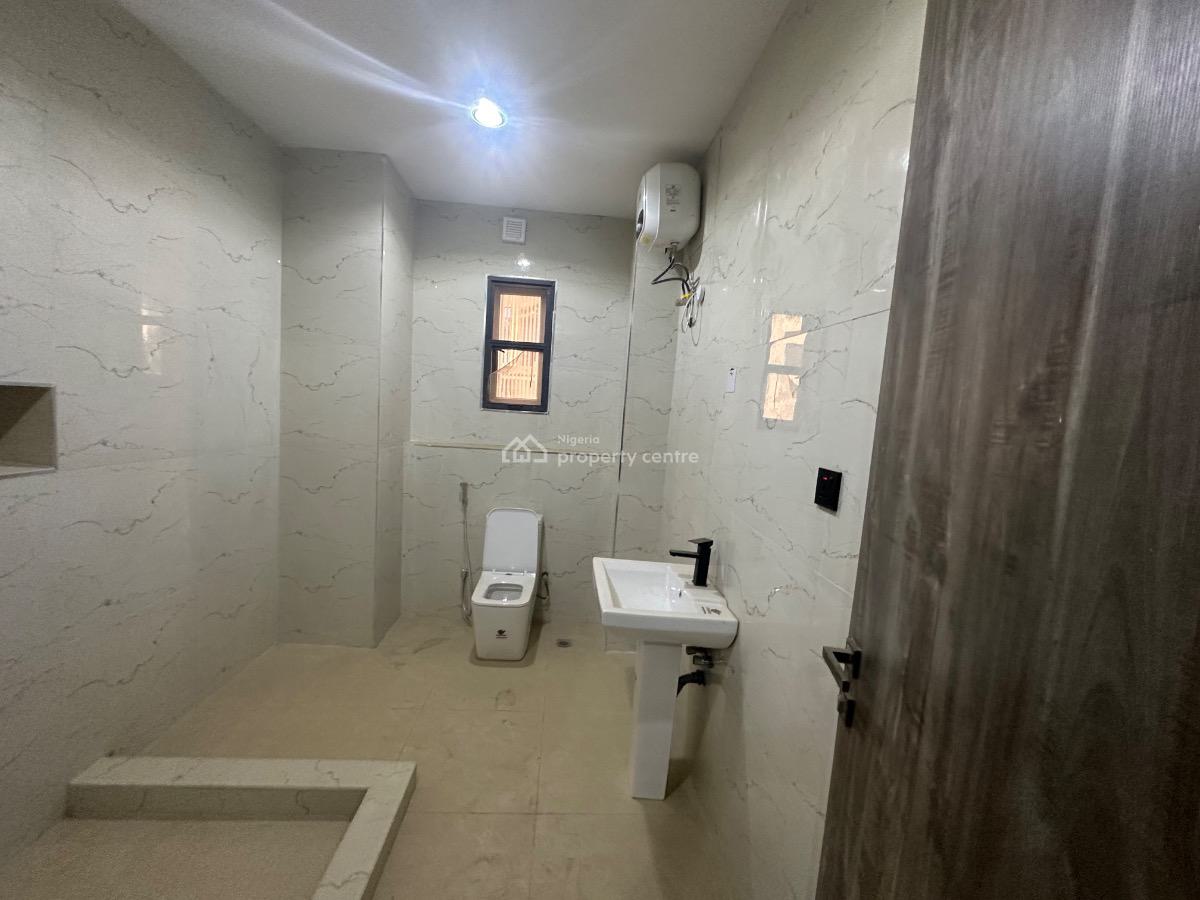 Luxury 4bedroom Terrace Duplex with Bq, Gilmor Jahi, Jahi, Abuja, Terraced Duplex for Sale