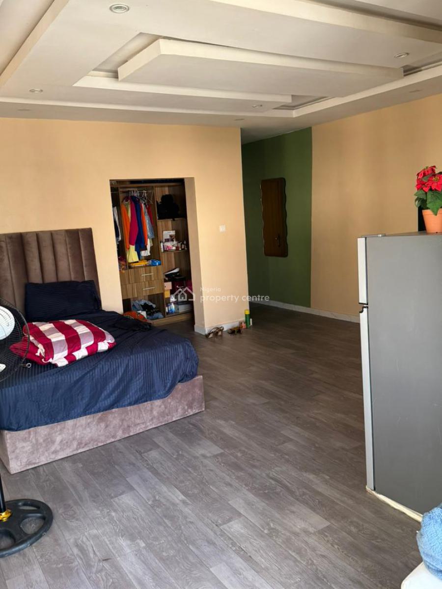 Beautifully Furnished Shared Apartment in a Gated Estate, Ologolo, Lekki, Lagos, Self Contain (single Rooms) for Rent