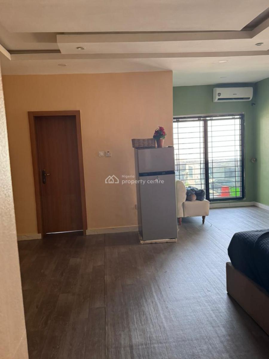 Beautifully Furnished Shared Apartment in a Gated Estate, Ologolo, Lekki, Lagos, Self Contain (single Rooms) for Rent