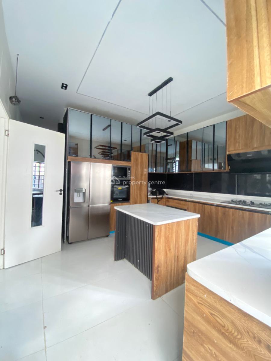 5 Bedroom Fully Detached Duplex with Bq, Ikota, Lekki, Lagos, Detached Duplex for Sale