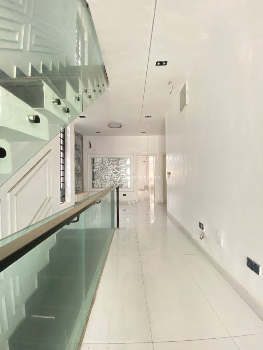 5 Bedroom Fully Detached Duplex with Bq, Ikota, Lekki, Lagos, Detached Duplex for Sale