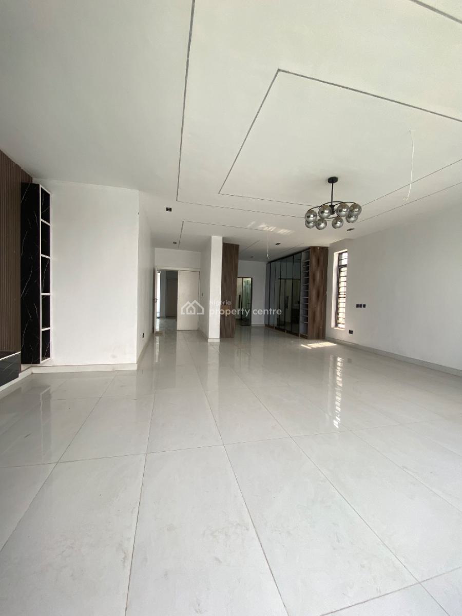 5 Bedroom Fully Detached Duplex with Bq, Ikota, Lekki, Lagos, Detached Duplex for Sale