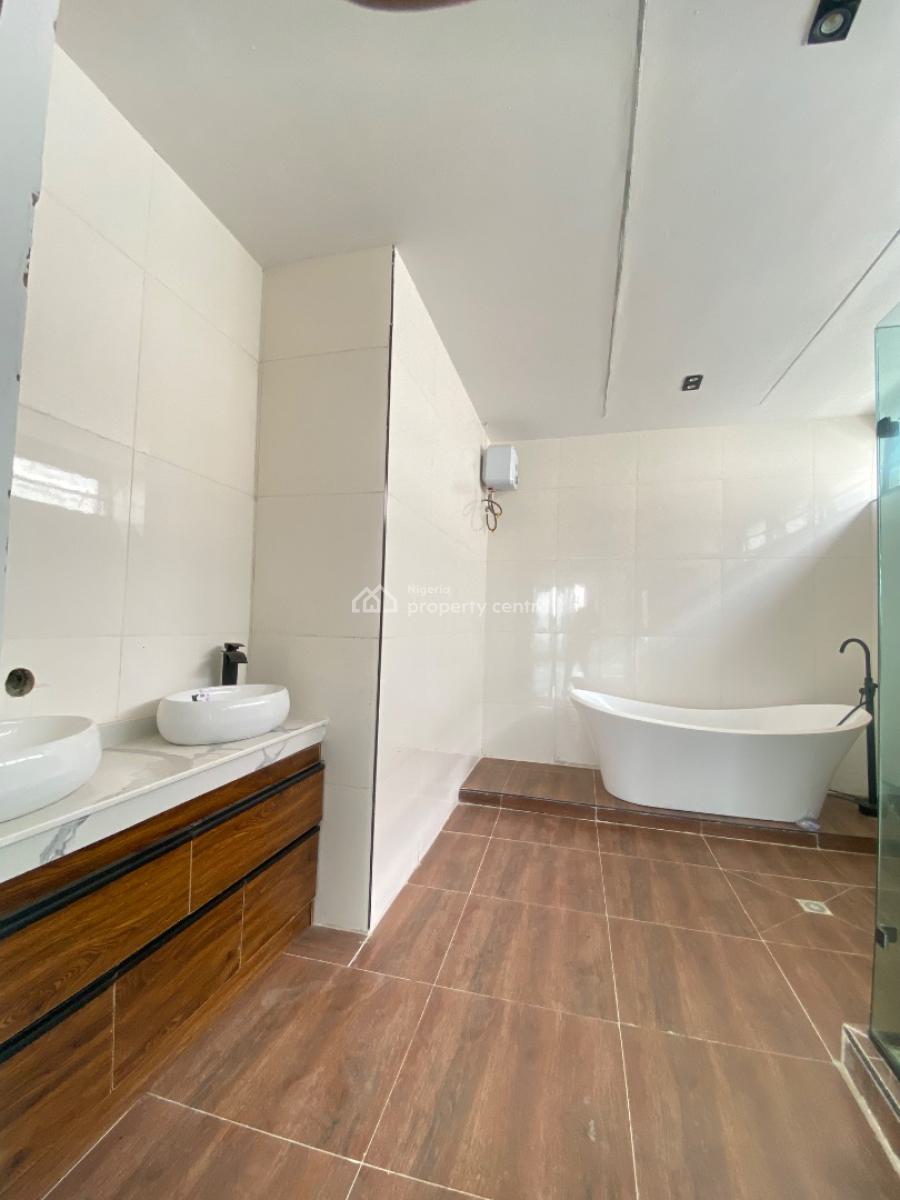 5 Bedroom Fully Detached Duplex with Bq, Ikota, Lekki, Lagos, Detached Duplex for Sale