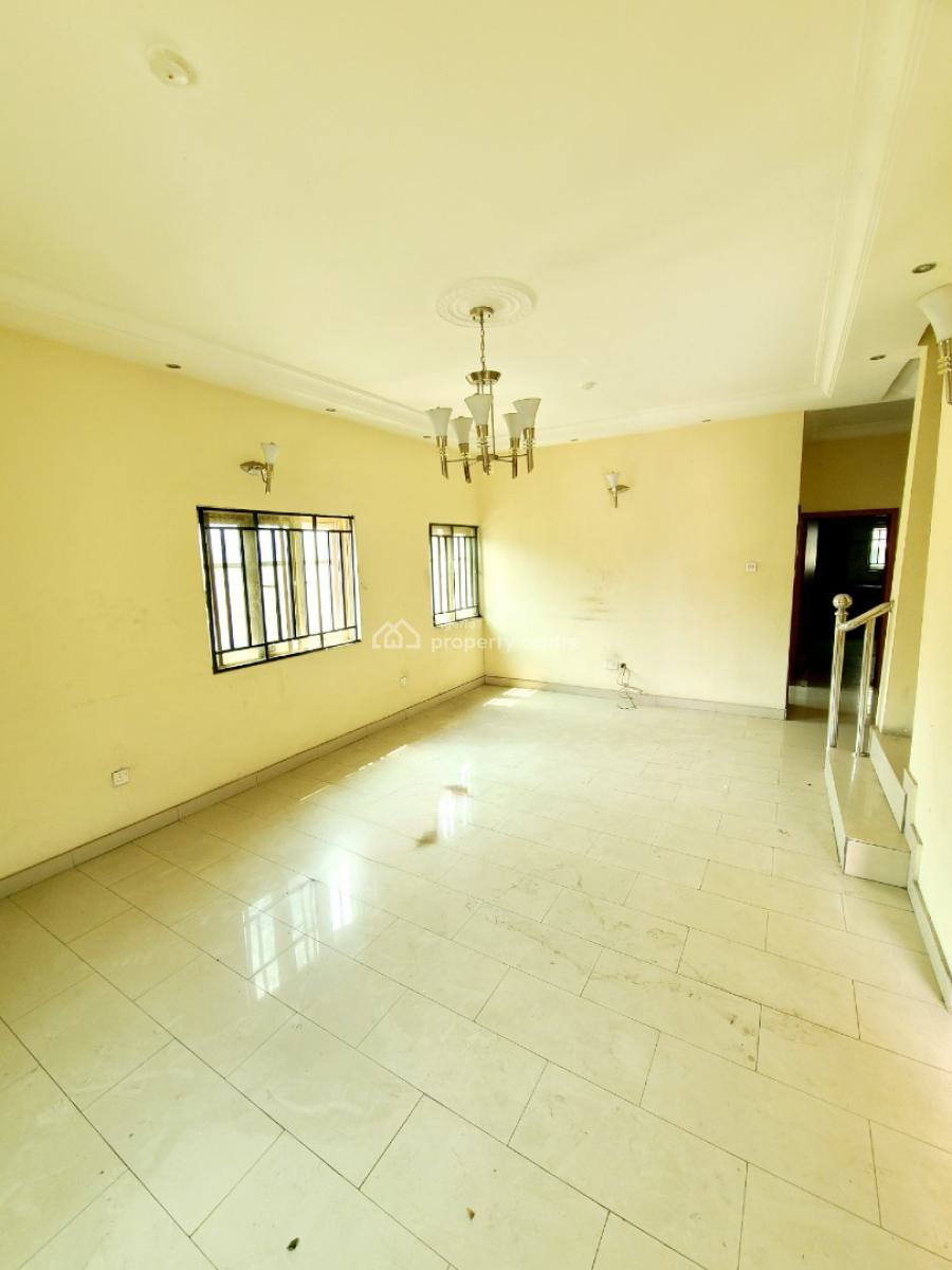 Spacious 4 Bedroom Semi Detached Duplex with 1 Bq, Chevron Estate, Chevron Drive, Lekki, Lagos, Semi-detached Duplex for Rent