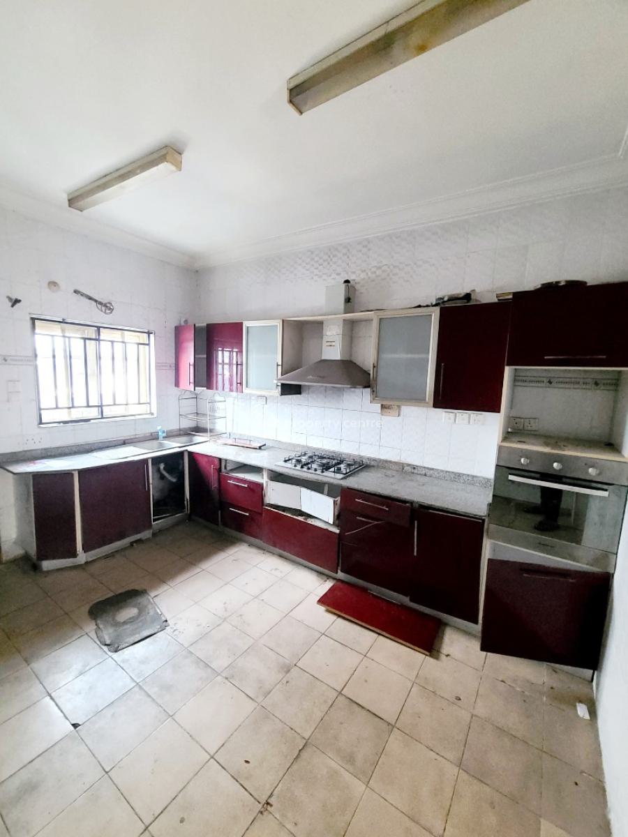 Spacious 4 Bedroom Semi Detached Duplex with 1 Bq, Chevron Estate, Chevron Drive, Lekki, Lagos, Semi-detached Duplex for Rent