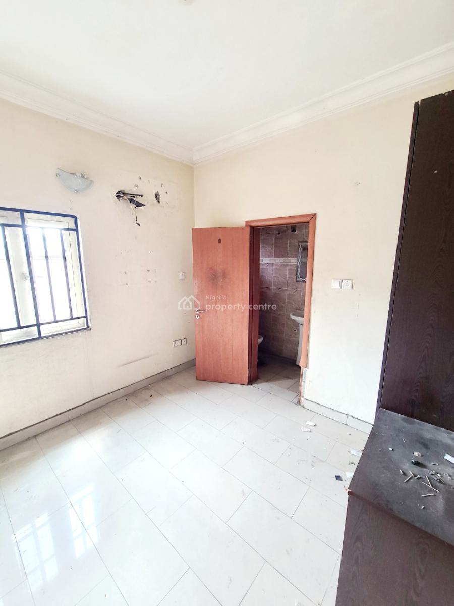 Spacious 4 Bedroom Semi Detached Duplex with 1 Bq, Chevron Estate, Chevron Drive, Lekki, Lagos, Semi-detached Duplex for Rent