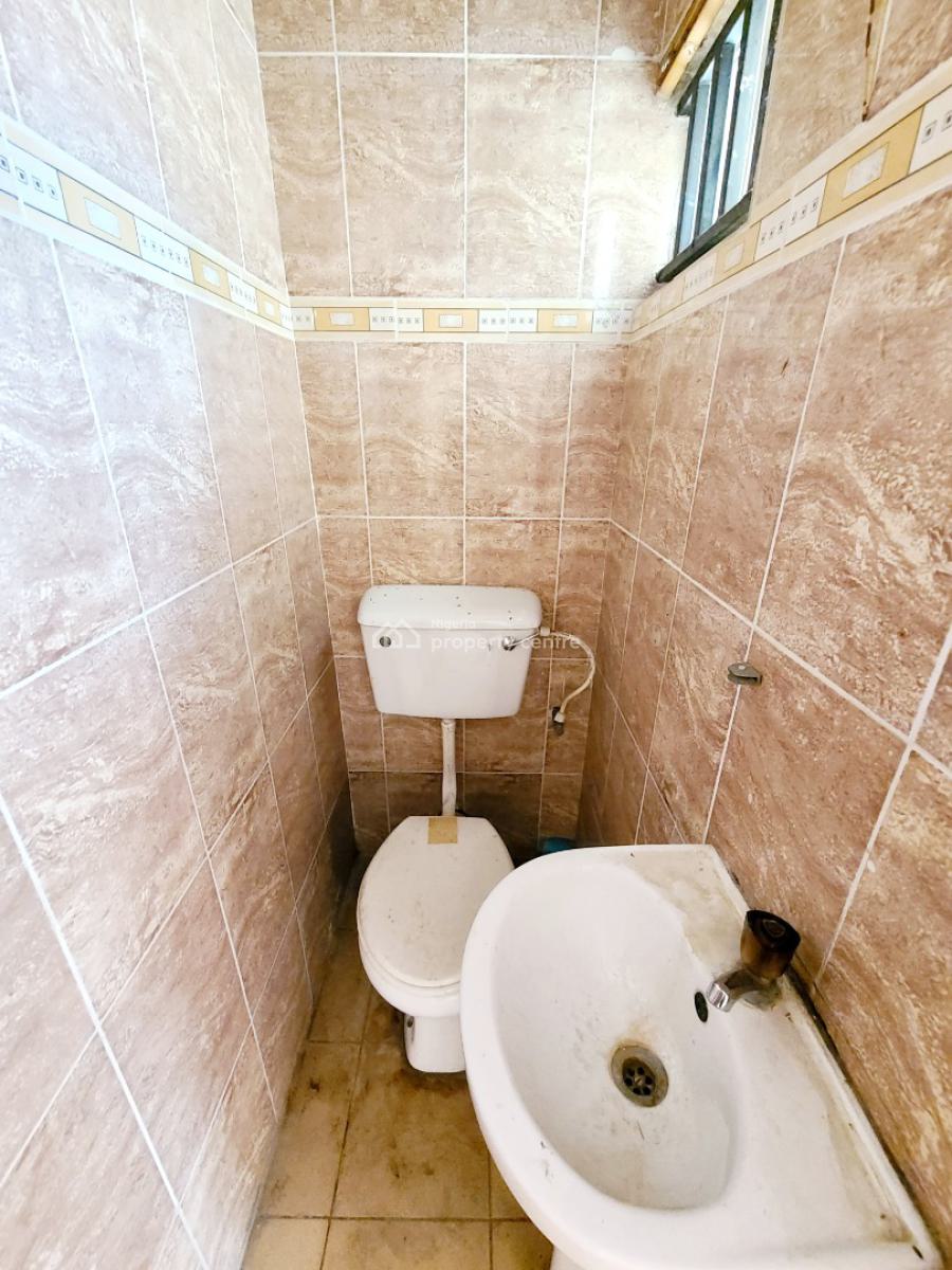 Spacious 4 Bedroom Semi Detached Duplex with 1 Bq, Chevron Estate, Chevron Drive, Lekki, Lagos, Semi-detached Duplex for Rent