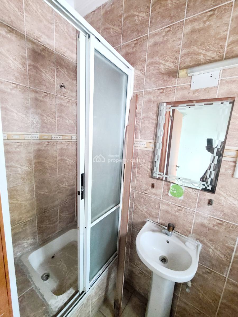 Spacious 4 Bedroom Semi Detached Duplex with 1 Bq, Chevron Estate, Chevron Drive, Lekki, Lagos, Semi-detached Duplex for Rent