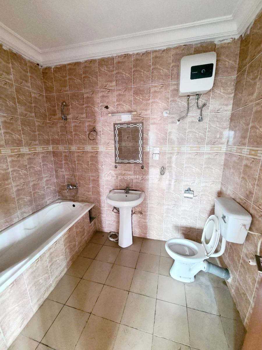 Spacious 4 Bedroom Semi Detached Duplex with 1 Bq, Chevron Estate, Chevron Drive, Lekki, Lagos, Semi-detached Duplex for Rent