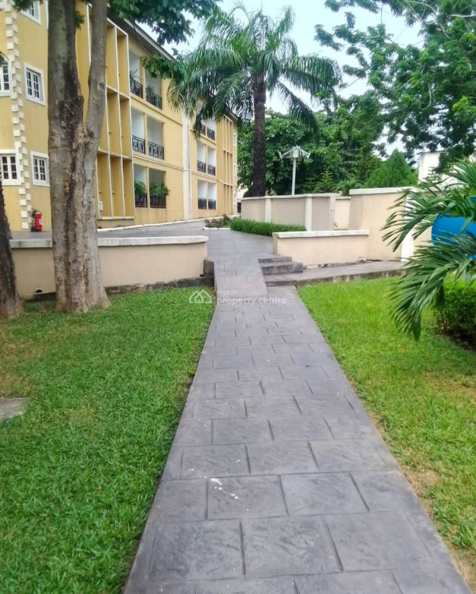 1 Bedroom Service Flat with 2 Toilets, Bath, Pool and Gym, Off Gerrard Road, Old Ikoyi, Ikoyi, Lagos, Mini Flat (room and Parlour) for Rent
