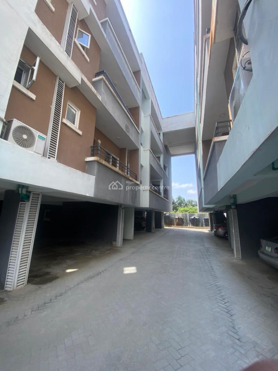 Comfortable 2-bedroom Apartment in a Well-managed Residential Estate, Orchid, Lekki, Lagos, Flat / Apartment for Rent