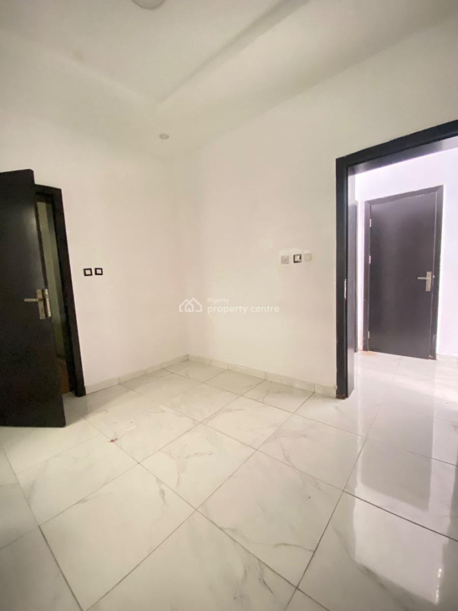 5 Bedroom Fully Detached House with Bq, Ikota, Lekki, Lagos, Detached Duplex for Rent