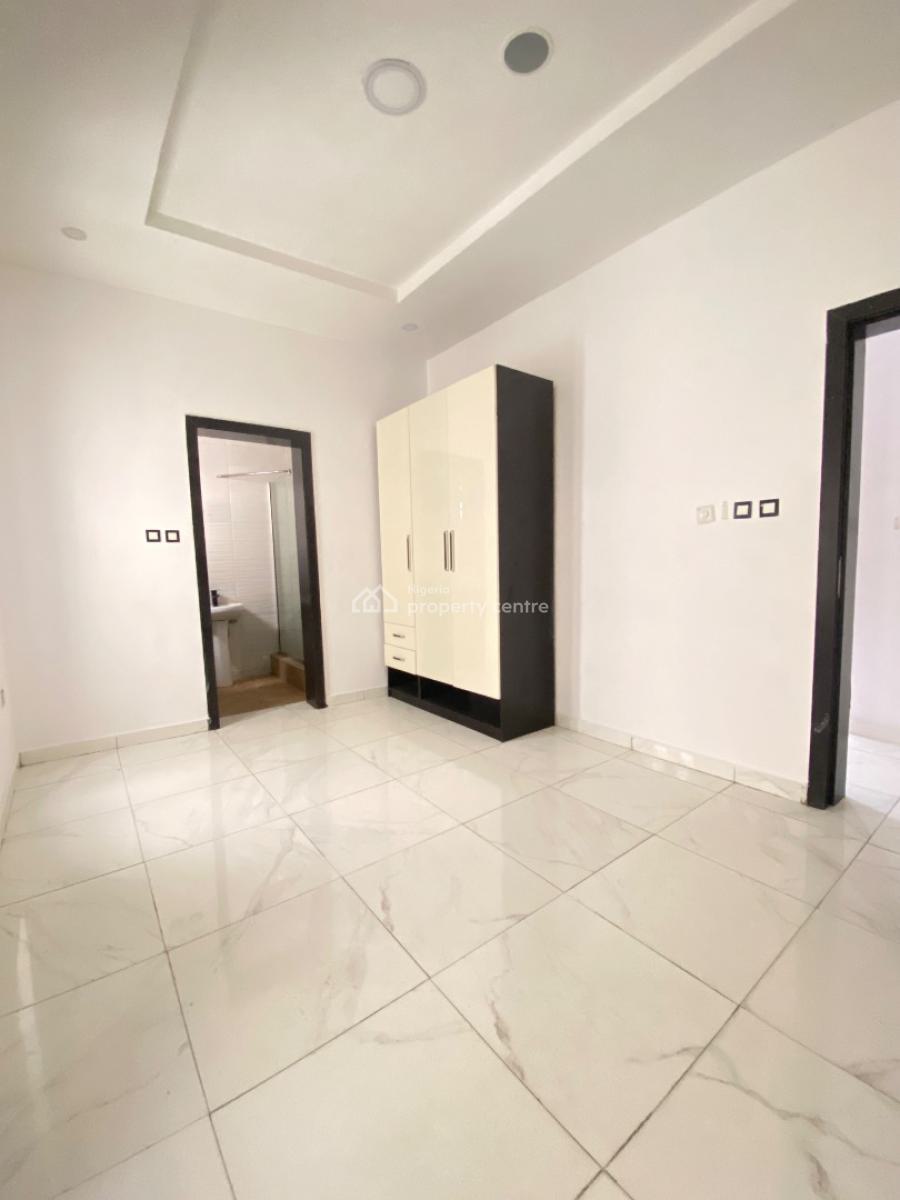 5 Bedroom Fully Detached House with Bq, Ikota, Lekki, Lagos, Detached Duplex for Rent