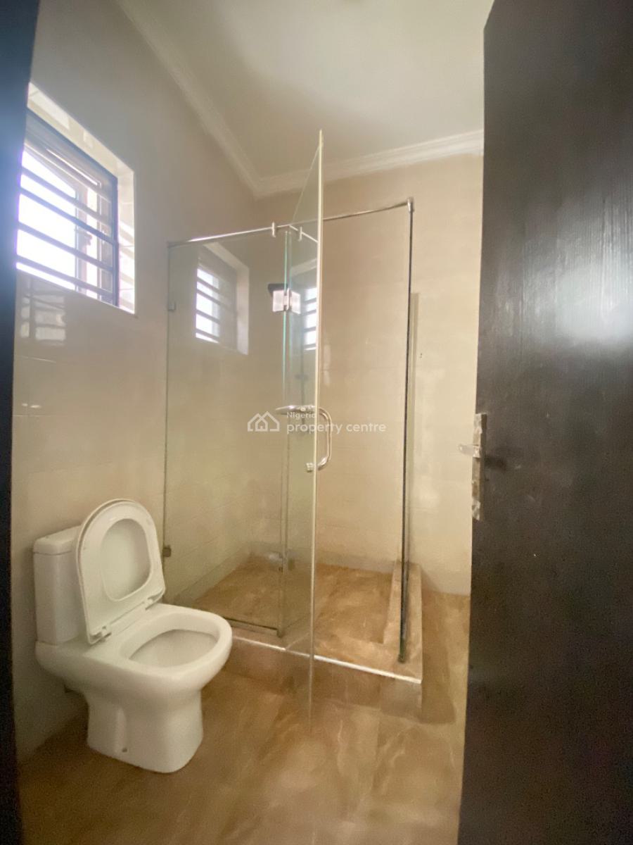5 Bedroom Fully Detached House with Bq, Ikota, Lekki, Lagos, Detached Duplex for Rent