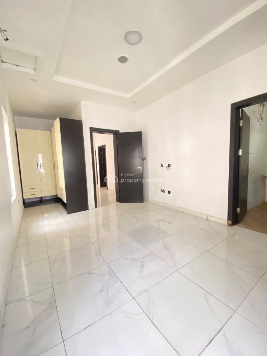 5 Bedroom Fully Detached House with Bq, Ikota, Lekki, Lagos, Detached Duplex for Rent