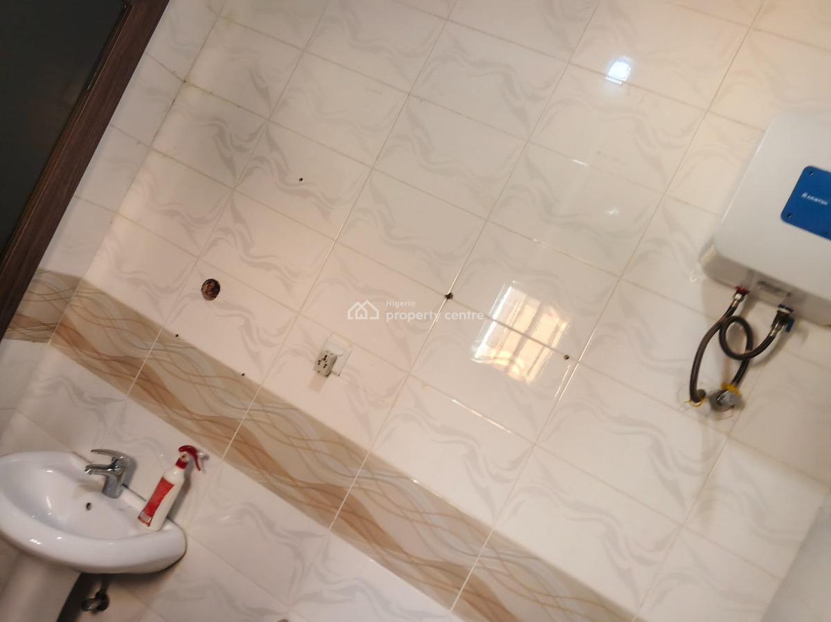 Spacious 1bedroom (upstairs) 2toilets, Tarred Road News Engineering, Dawaki, Gwarinpa, Abuja, Mini Flat (room and Parlour) for Rent