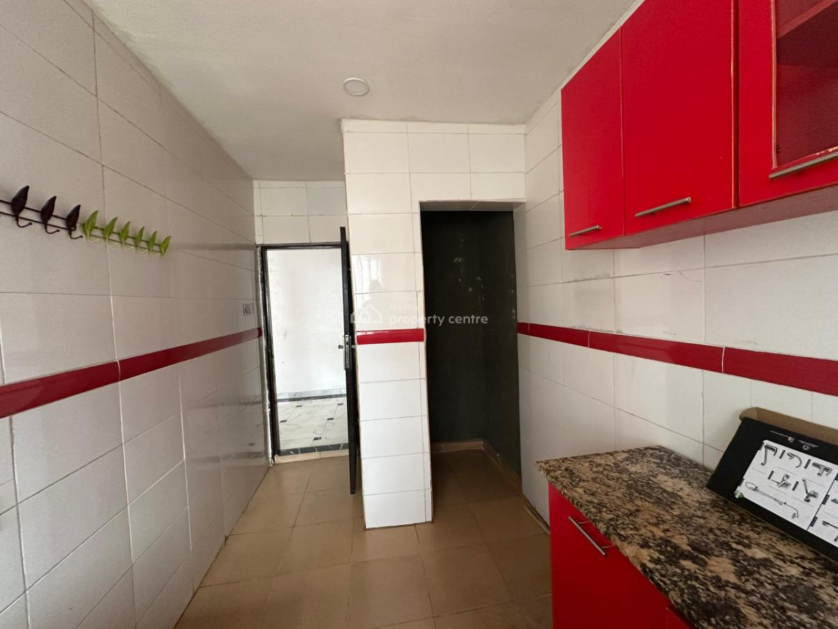 2 Bedroom Flat, Off International Airport Road Ajao Estate, Isolo, Lagos, Flat / Apartment for Rent