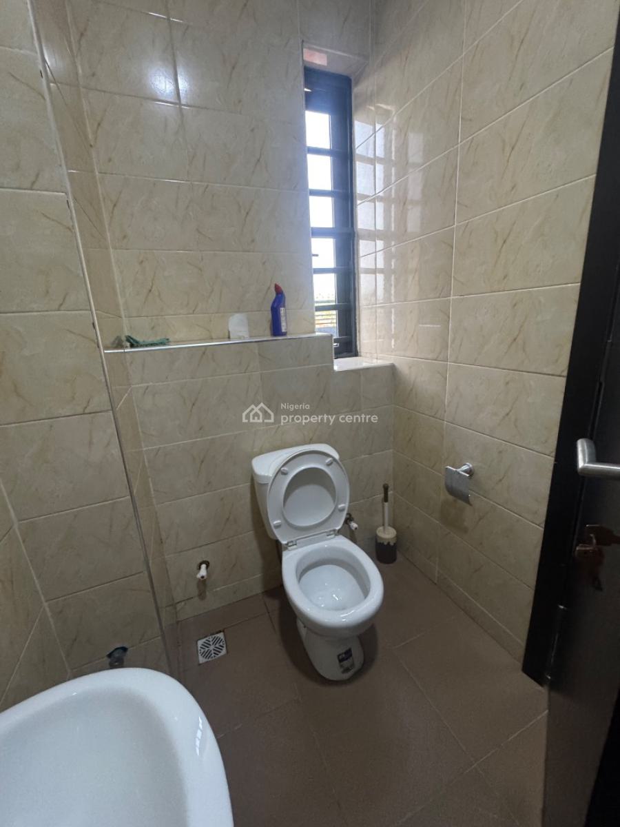 Spacious 1 Bedroom Airbnb Apartment with 24 Hours Light ,snooker Board, Lekki Scheme 2, Off Abraham Adesanya Road, Ajah, Lagos, Mini Flat (room and Parlour) Short Let