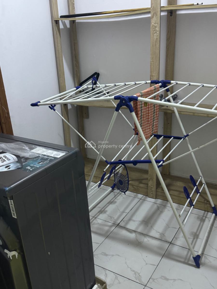 Spacious 1 Bedroom Airbnb Apartment with 24 Hours Light ,snooker Board, Lekki Scheme 2, Off Abraham Adesanya Road, Ajah, Lagos, Mini Flat (room and Parlour) Short Let