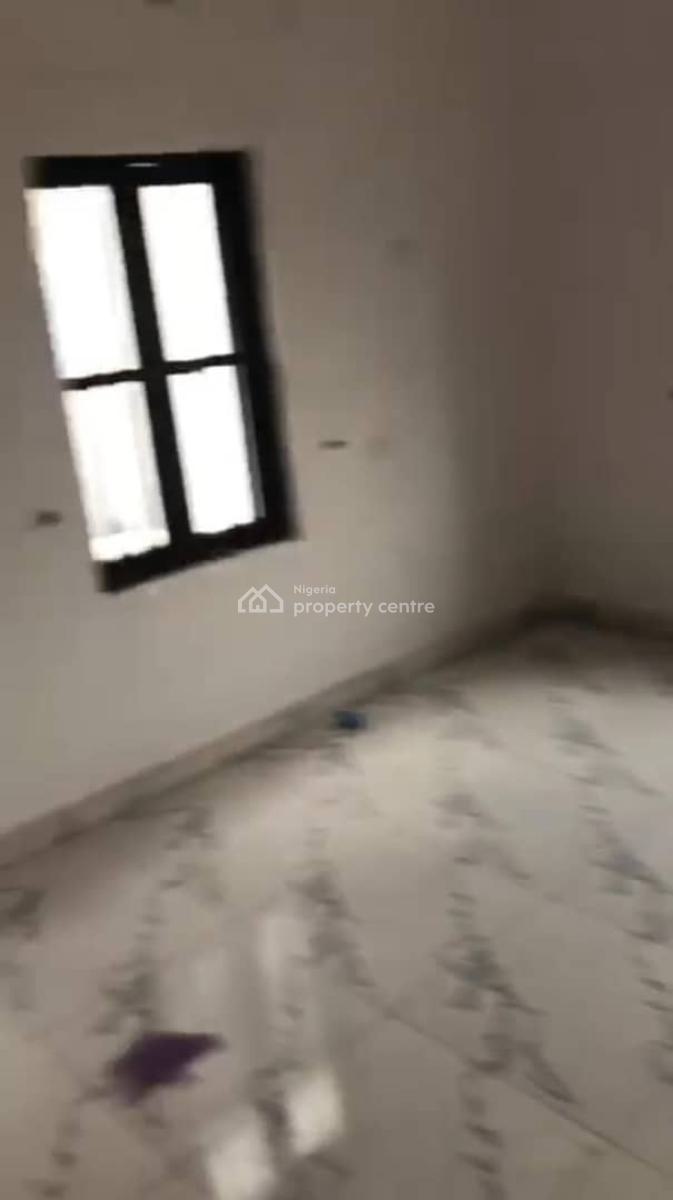 Lovely 2 Bedroom Flat, Falolu Street Off Ogunlana Drive, Surulere, Lagos, Flat / Apartment for Rent