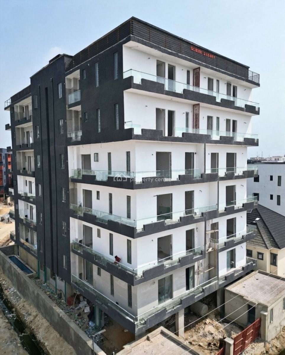 Lovely 3 Bedroom Apartment with Swimming Pool,gym and Bq, Lekki Phase 1, Lekki, Lagos, Block of Flats for Sale