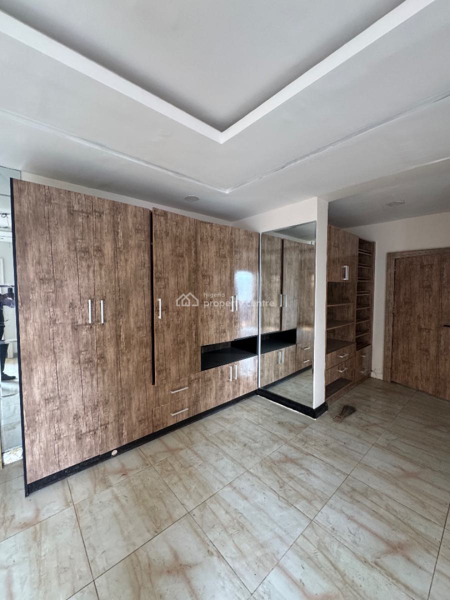 Fully Serviced Three (3) Bedroom Apartment with Pool and Bq, Victoria Island (vi), Lagos, Flat / Apartment for Rent