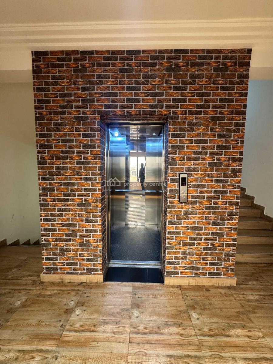 Fully Serviced Three (3) Bedroom Apartment with Pool and Bq, Victoria Island (vi), Lagos, Flat / Apartment for Rent