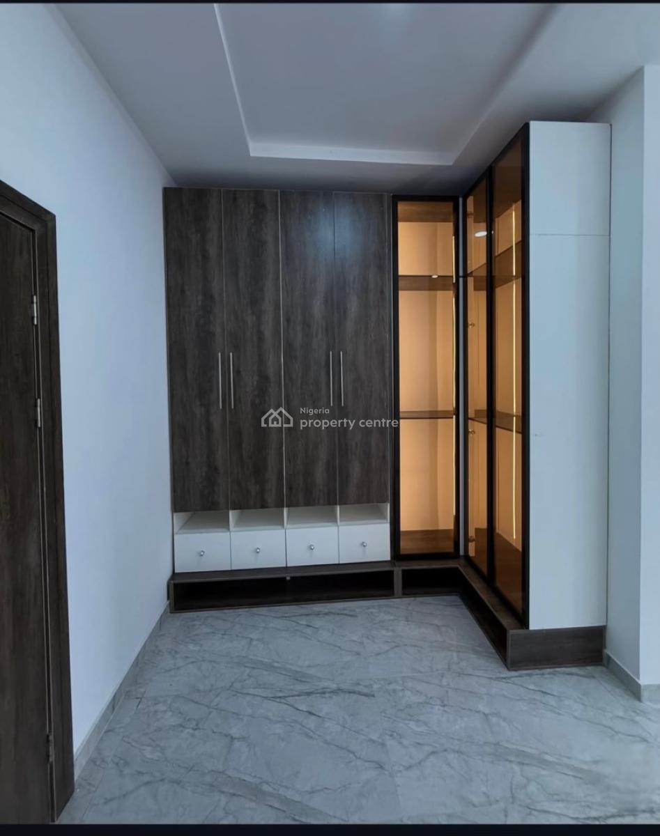 Most Affordable 3 Bedroom Apartment with a Bq, Ikeja Lagos, Ikeja, Lagos, Flat / Apartment for Sale