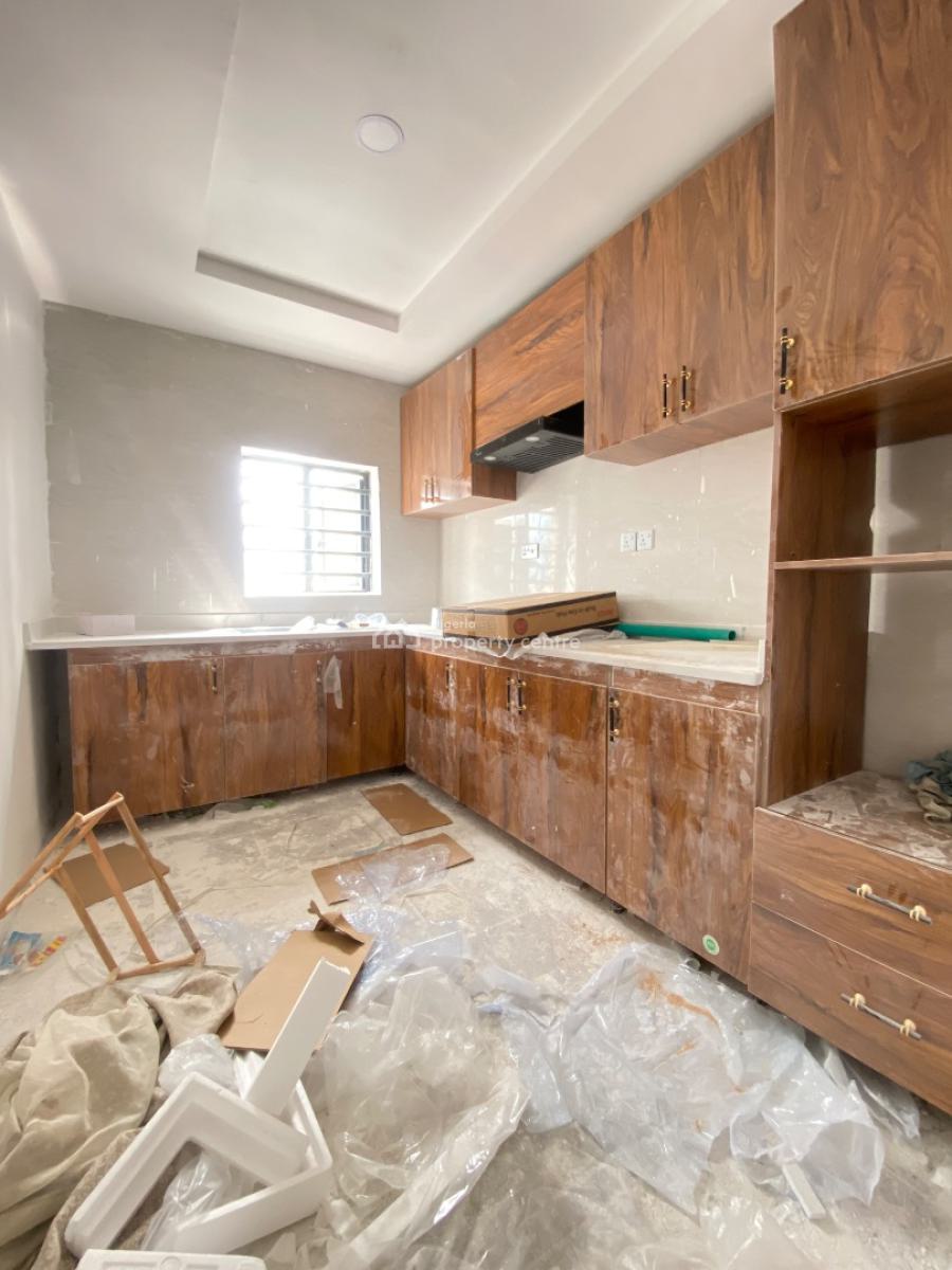 Newly Built and Serviced 2 Bedroom Apartment, Ikota, Ikota, Lekki, Lagos, Flat / Apartment for Sale