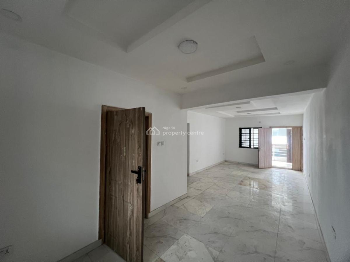 Spacious 3 Bedroom Apartment, Ilasan, Ikate, Lekki, Lagos, Flat / Apartment for Sale
