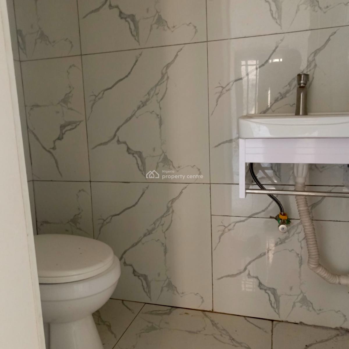 3 Bedroom Terrace with Bq, Off Gbangbala Ikate Elegushi Lekki Lagos, Ikate Elegushi, Lekki, Lagos, Terraced Duplex for Rent