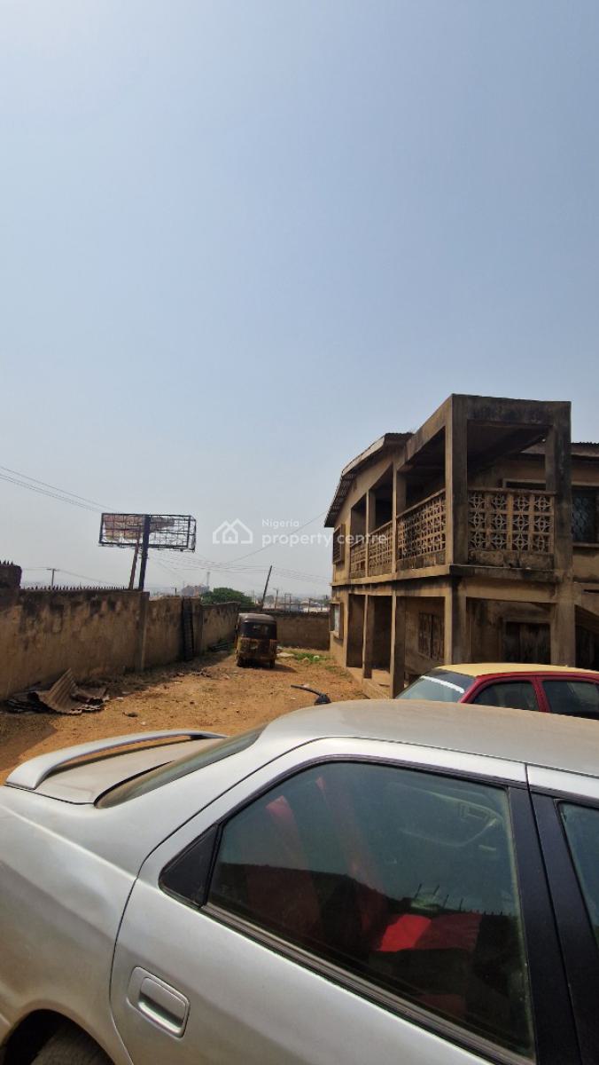 Commercial Property, Tenanent House Consisting of 16 Rooms, Ibadan, Oyo, Commercial Land for Sale