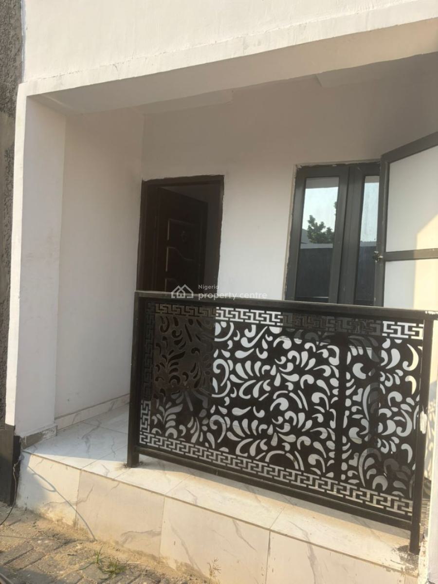 a Luxury Mini Flat with Excel Upstairs and Downstairs, Sunny Villa Estate, Badore, Ajah, Lagos, Mini Flat (room and Parlour) for Rent
