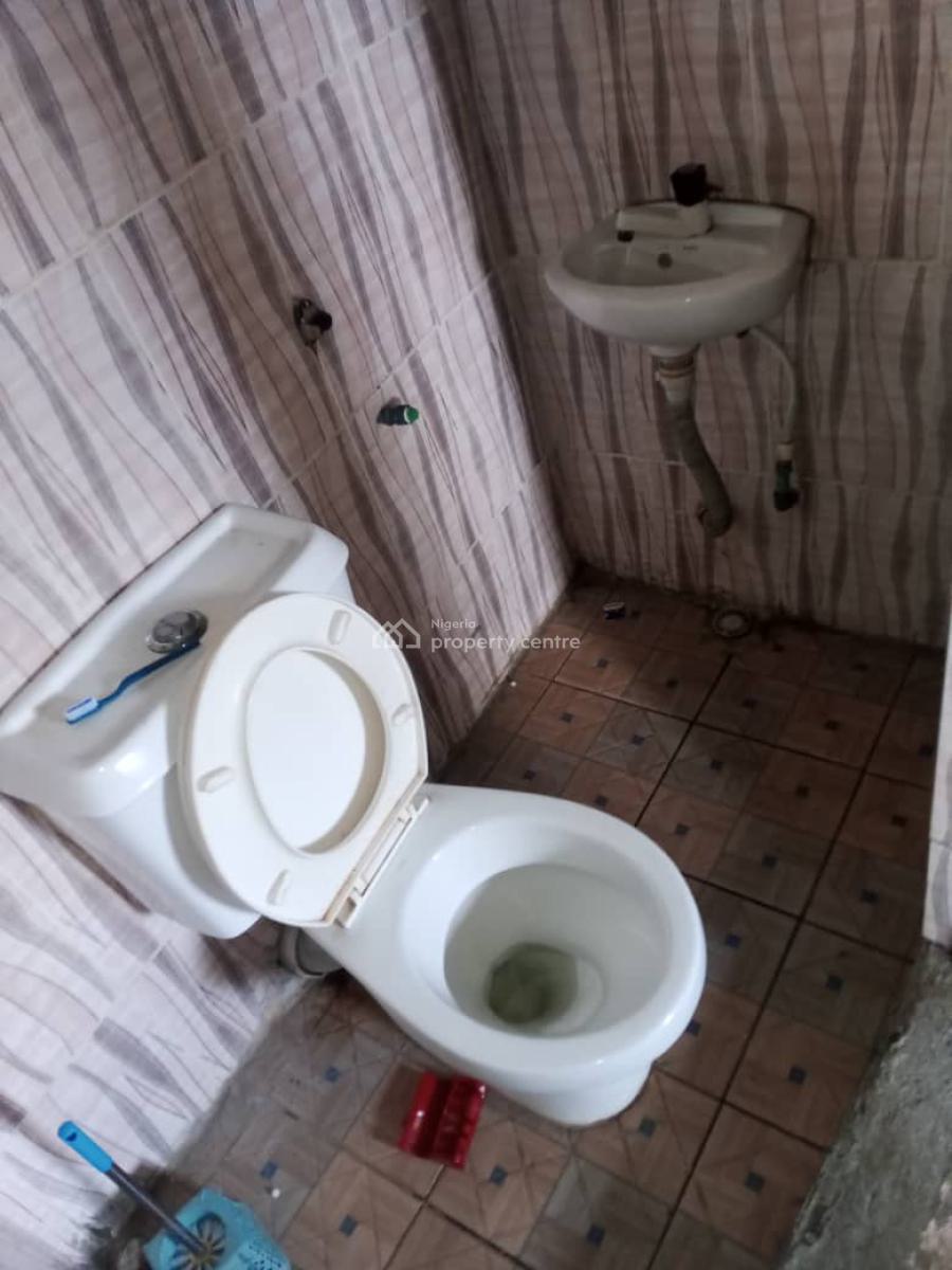 Mini Flat Available, Olowora, Magodo, Lagos, Mini Flat (room and Parlour) for Rent