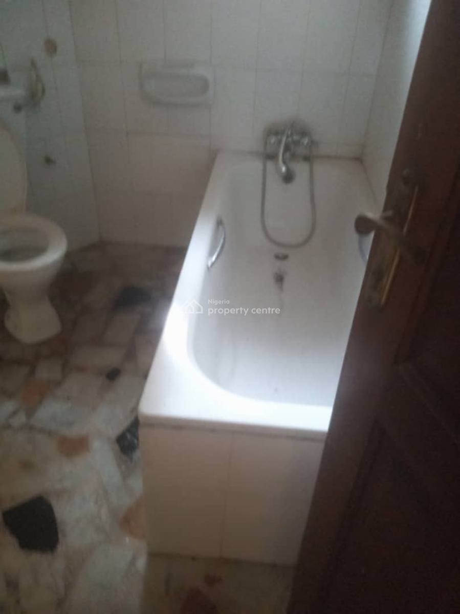 Spacious 2 Bedroom Apartment All Rooms Ensuite, Gra Phase 1, Magodo, Lagos, Flat / Apartment for Rent
