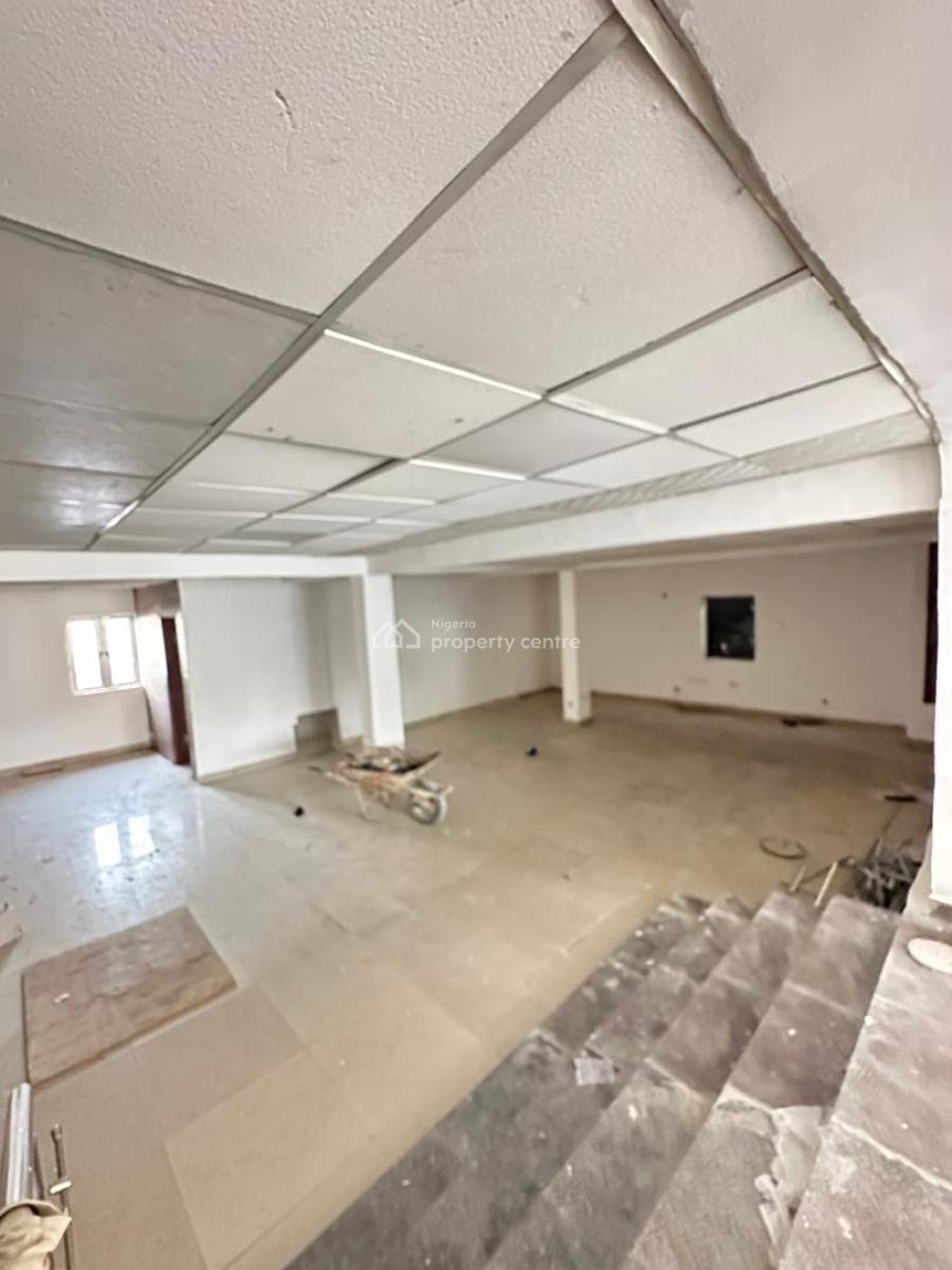 Large Office Space with 5 Toilets for Lease, Lekki Phase 1, Lekki, Lagos, Office Space for Rent