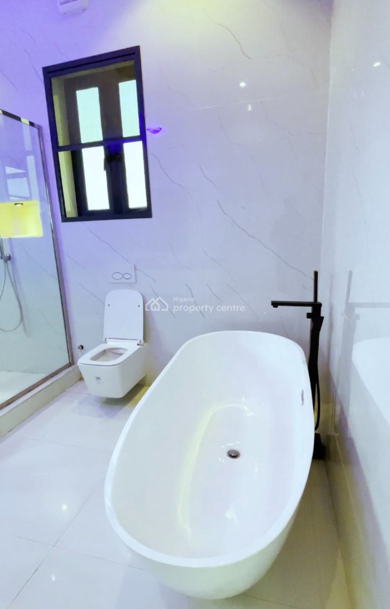 Fully Detached 6 Bedroom with 2 Rooms Bq, Northern Foreshore, Lekki, Lagos, Detached Duplex for Sale