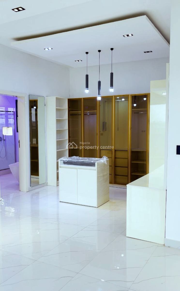 Fully Detached 6 Bedroom with 2 Rooms Bq, Northern Foreshore, Lekki, Lagos, Detached Duplex for Sale