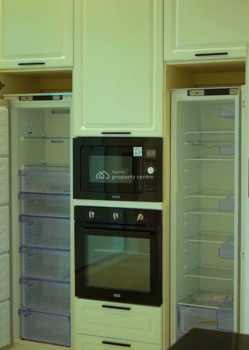 Fully Detached 6 Bedroom with 2 Rooms Bq, Northern Foreshore, Lekki, Lagos, Detached Duplex for Sale