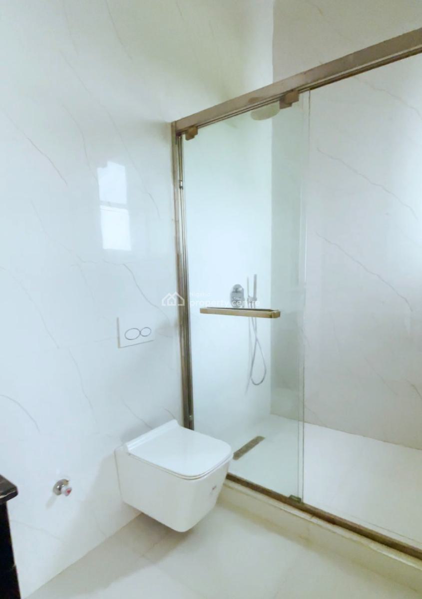 Fully Detached 6 Bedroom with 2 Rooms Bq, Northern Foreshore, Lekki, Lagos, Detached Duplex for Sale