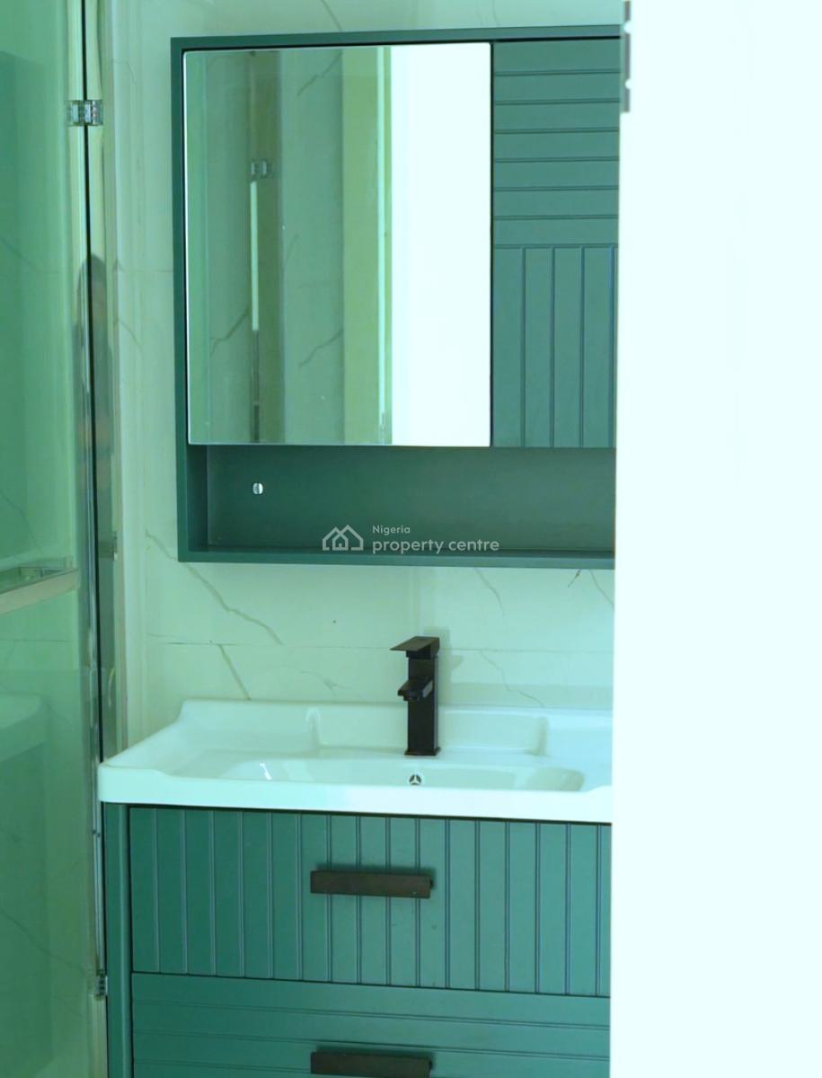 Fully Detached 6 Bedroom with 2 Rooms Bq, Northern Foreshore, Lekki, Lagos, Detached Duplex for Sale