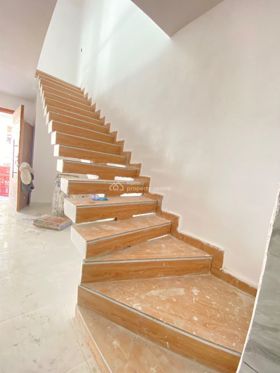 Exquisite 4 Bedroom Terraced House with Bq, Ikota, Ikota, Lekki, Lagos, Terraced Duplex for Sale