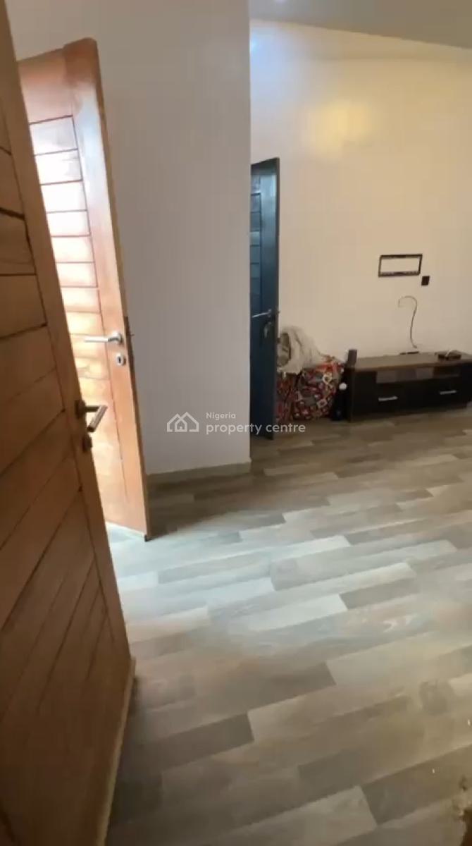 Units of Executive Standard Mini Flat in a Serene Area , Akoka ., Off Finbars Road By Chemist Bus Stop., Akoka, Yaba, Lagos, Mini Flat (room and Parlour) for Rent