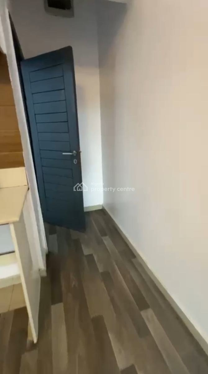 Units of Executive Standard Mini Flat in a Serene Area , Akoka ., Off Finbars Road By Chemist Bus Stop., Akoka, Yaba, Lagos, Mini Flat (room and Parlour) for Rent