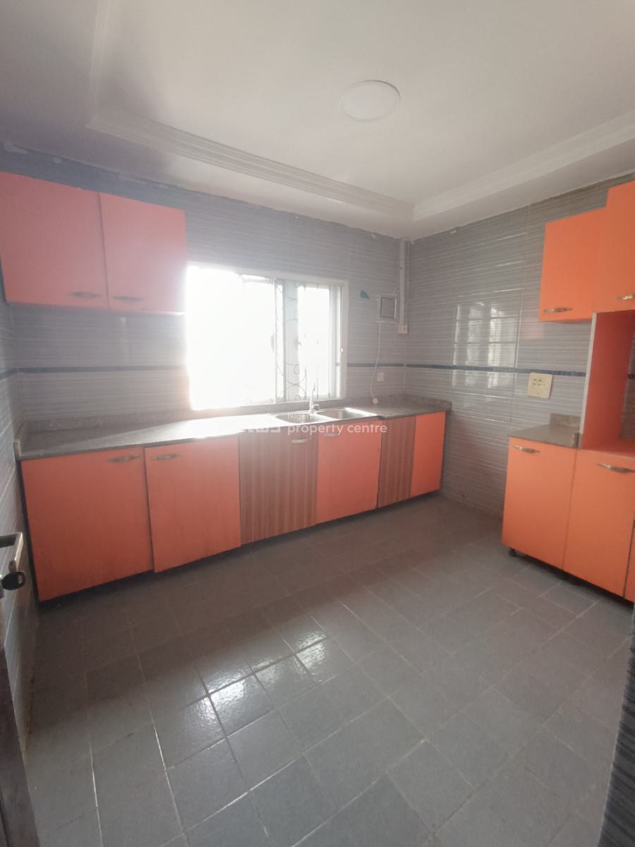 2 Bedroom Flat (upstairs), Thera Annex, Sangotedo, Ajah, Lagos, Flat / Apartment for Rent
