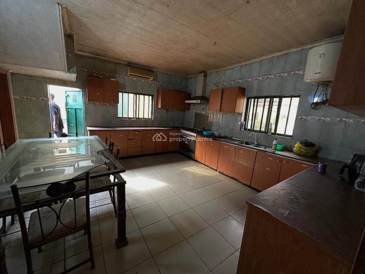 5 Bedroom Detached Duplex Sitting on 650sqm, Zone 5, Wuse, Abuja, Detached Duplex for Sale