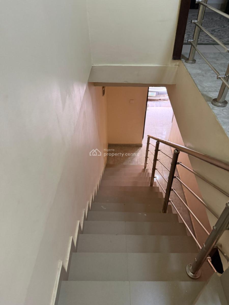 Nice Cheap 4 Bedrooms Terrace with a Bq, Galadimawa, Abuja, House for Sale