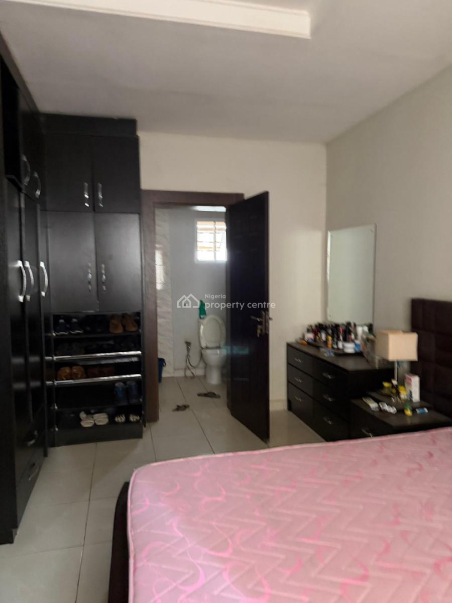 Nice Cheap 4 Bedrooms Terrace with a Bq, Galadimawa, Abuja, House for Sale