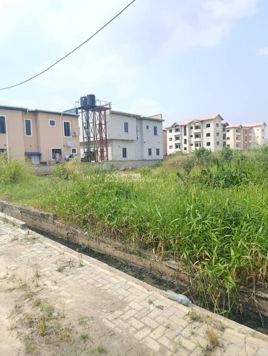 Half Plot of Land Measuring 335sqm, Pearl Nuga Estate, Sangotedo, Ajah, Lagos, Residential Land for Sale
